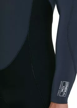 ONeill O'Neill Defender 3/2mm Chest Zip Steamer -Wetsuit Shop O Neill Defender 3 2mm Chest Zip Steamer 7