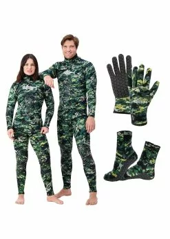 Adreno Invisi-Skin 3mm Wetsuit, Glove And Sock Package