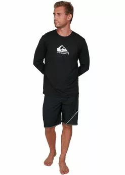 Quiksilver Mens Solid Streak Long Sleeve Rash Guard -Wetsuit Shop Quiksilver Mens Solid Streak Long Sleeve Rash Guard Black 4