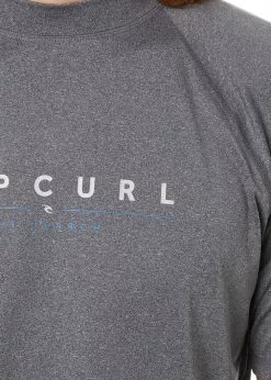 Rip Curl Mens Shockwaves Short Sleeve UV Rash Guard 10 Rip Curl Mens Shockwaves Short Sleeve UV Rash Guard -Wetsuit Shop Rip Curl Shockwaves Relaxed Short Sleeve UV Tee 4
