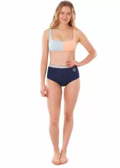 Rip Curl Womens Searchers High Waisted 1mm Neo Surf Shorts -Wetsuit Shop Rip Curl Womens Searchers High Waisted 1mm Neo Surf Shorts 3