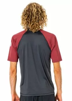 Rip Curl Mens Shockwaves Short Sleeve Uv Rash Guard -Wetsuit Shop RipCurlMensShockwavesShortSleeveUvRashGuard 2