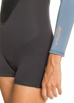Roxy Womens 2/2mm Prologue Long Sleeve Spring Suit -Wetsuit Shop Roxy Womens 22mm Prologue Long Sleeve Spring Suit 1