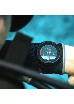 Suunto D5 All Black With USB Cable -Wetsuit Shop Suunto D5 Black 4 1be54994 8e8a 4512 b925 fc2b3b3b1256
