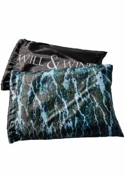 Will And Wind Tiger Reef Microfibre Towel -Wetsuit Shop Tiger Reef Microfibre Towel 1